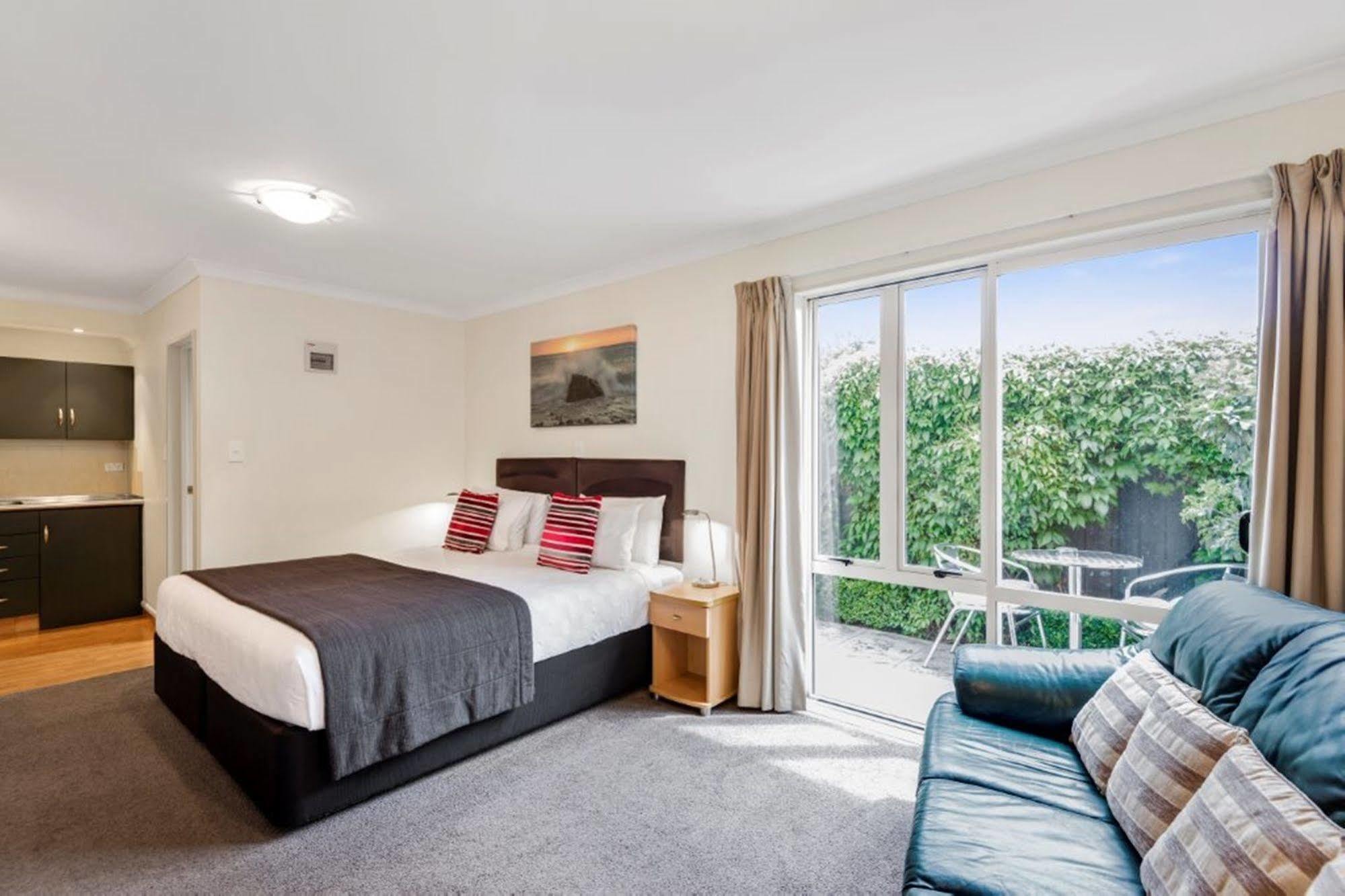 Colombo In The City Christchurch Luaran gambar A typical studio apartment